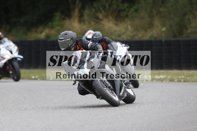 /30 23.06.2025 Get Faster Caremotion ADR/Rider Academy gruen/97
